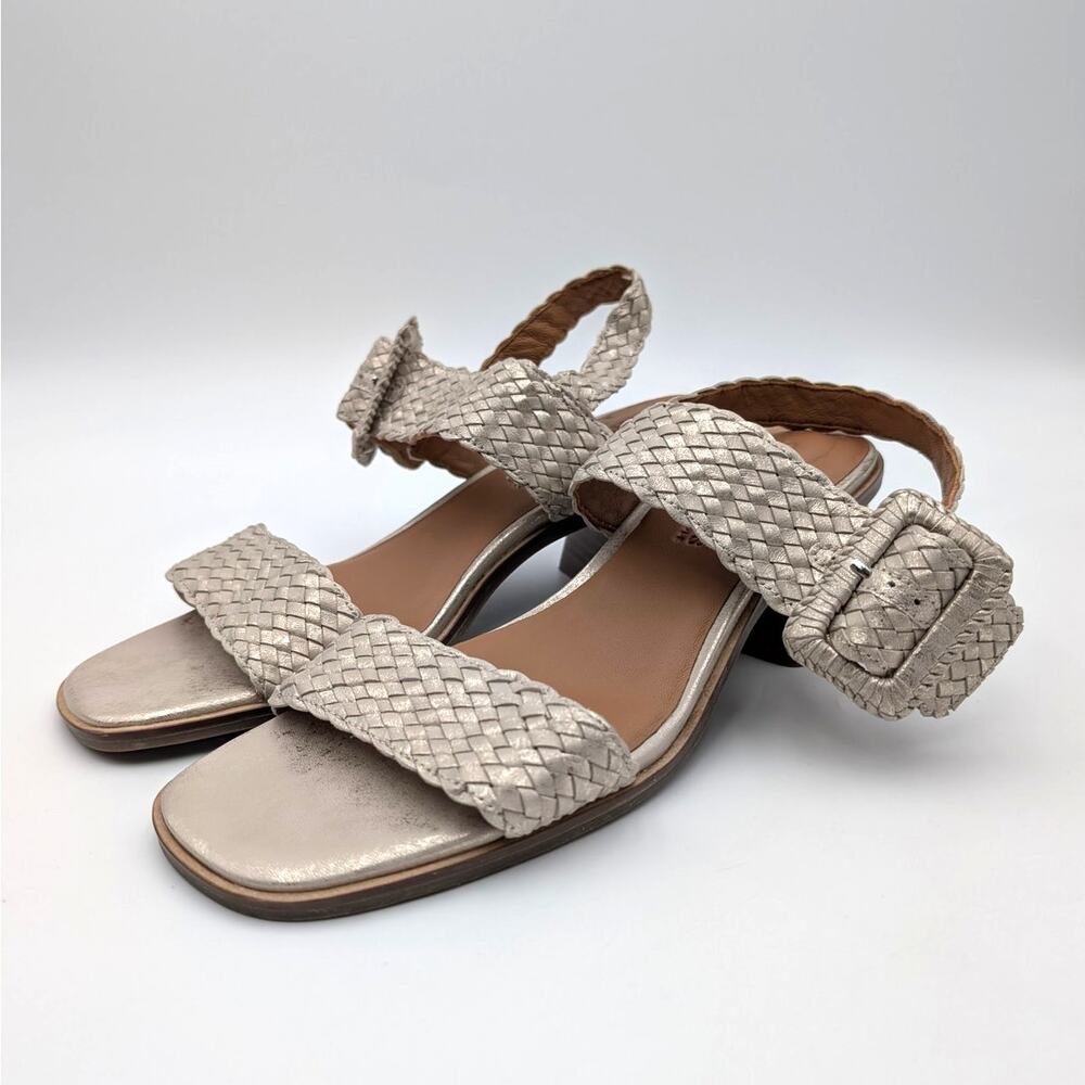 Gentle Souls Madylyn Slingback Sandal Women's Ice Metallic Size US11M EU42